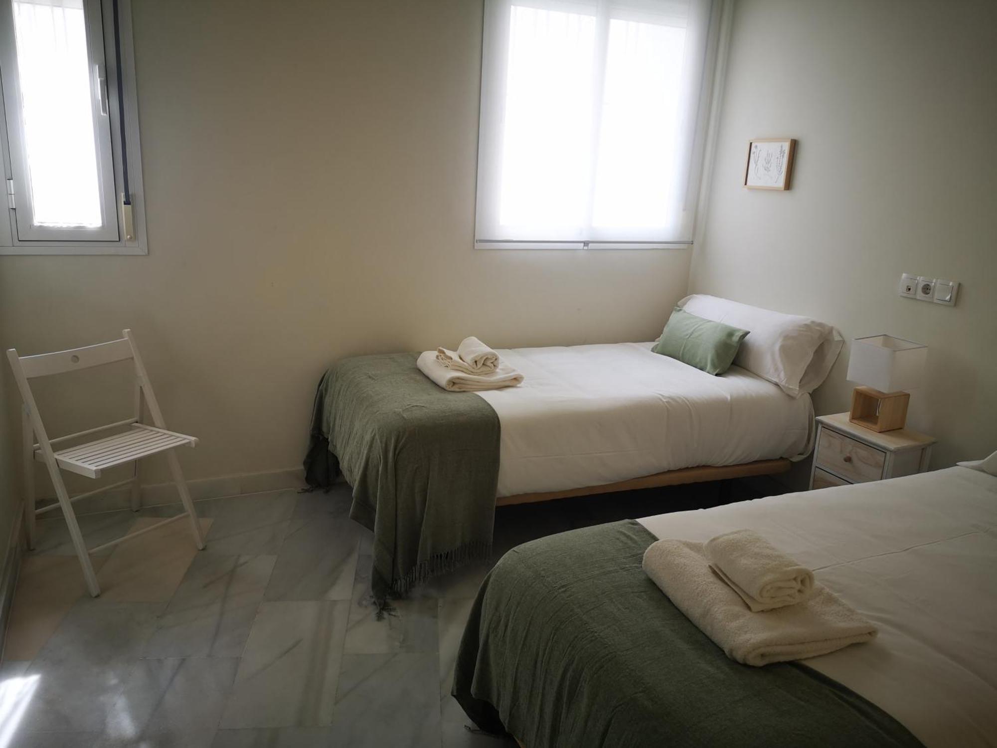 Charming Bright Apartment With Balconies On Cuesta Del Rosario Sevilla Kültér fotó